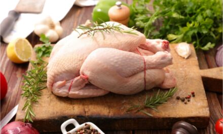 Does Organic Chicken Smell Different Than Regular Chicken?