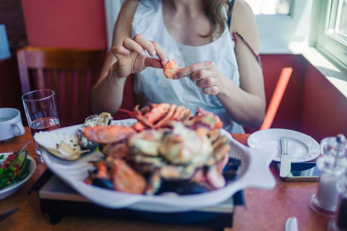 What If You Eat Lobster That Smells Like Ammonia?